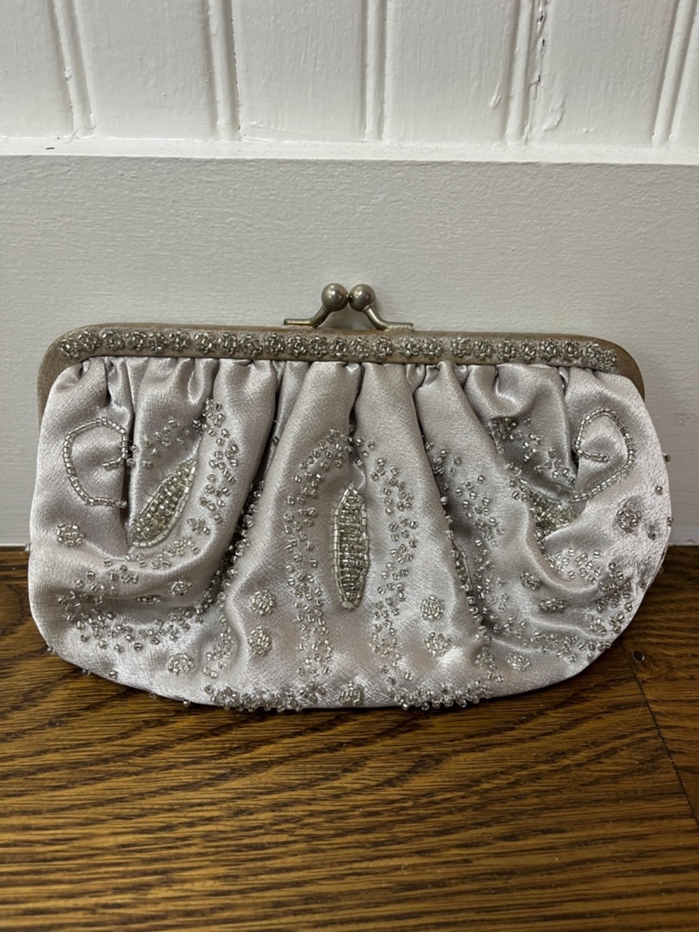 Vintage La Regale Beaded Satin Evening Clutch in Silver / Gray